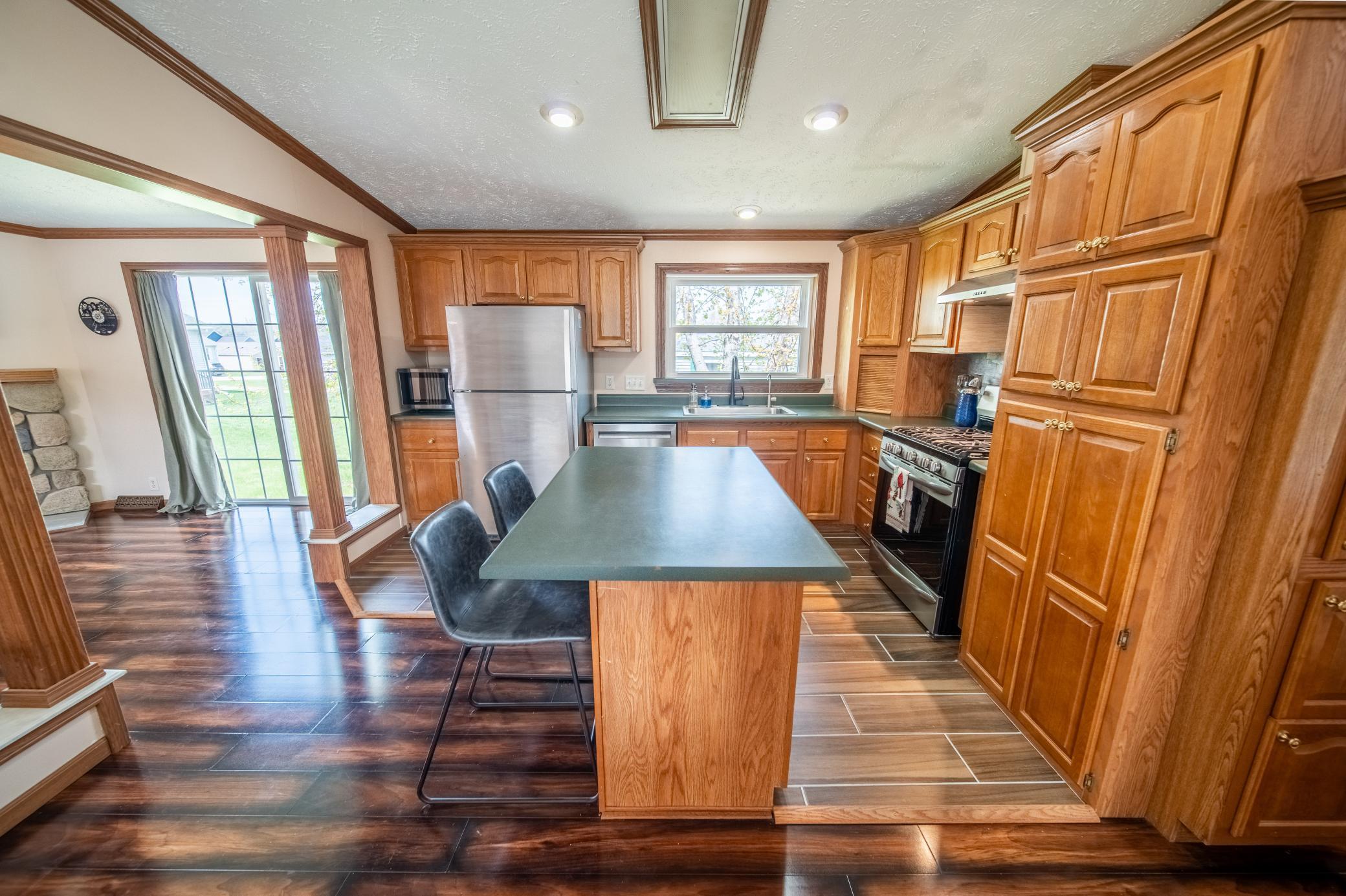 505 Peony Street Southeast Rochester, MN 55904 - Photo 6 of 40
