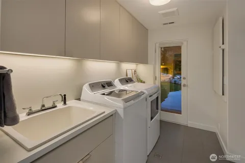 $4,600,000 | 1206 Northwest Culbertson Drive, Seattle, WA 98177