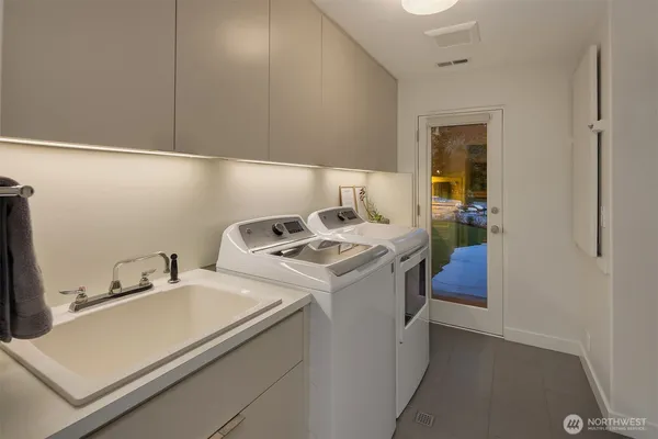 $4,600,000 | 1206 Northwest Culbertson Drive, Seattle, WA 98177