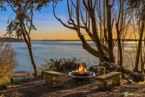$4,600,000 | 1206 Northwest Culbertson Drive, Seattle, WA 98177