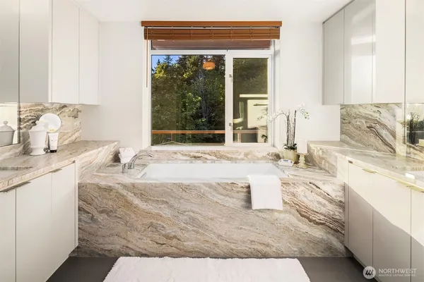 $4,600,000 | 1206 Northwest Culbertson Drive, Seattle, WA 98177