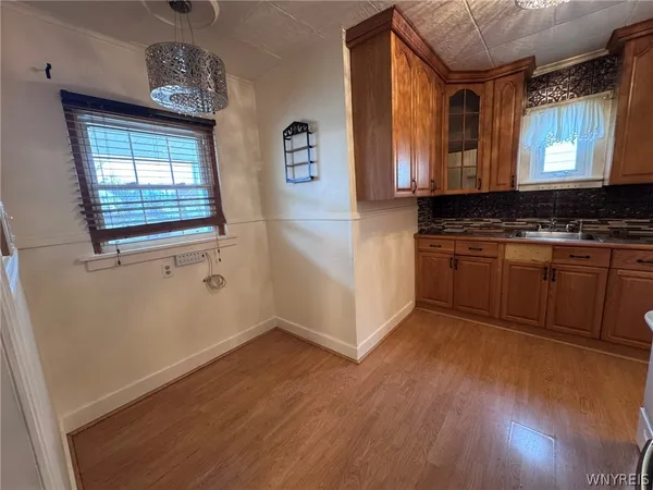 $1,500 | 102 Francis Avenue, Cheektowaga, NY 14212