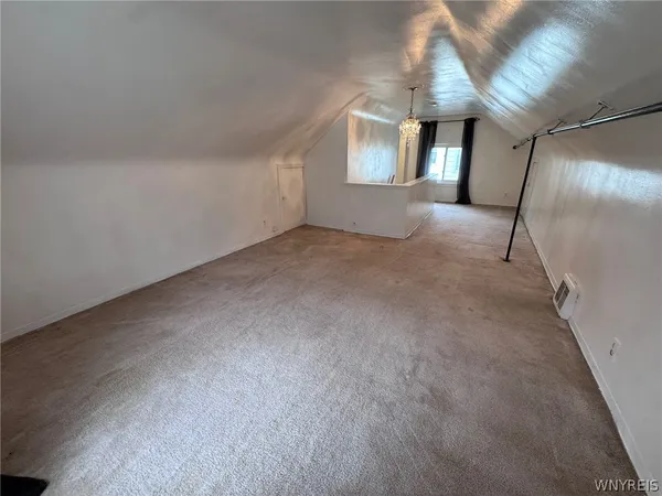 $1,500 | 102 Francis Avenue, Cheektowaga, NY 14212