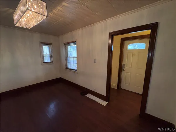 $1,500 | 102 Francis Avenue, Cheektowaga, NY 14212