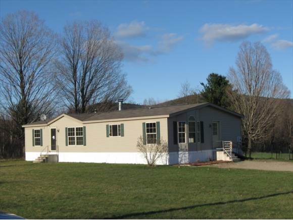 560 Warwick Road Winchester, NH 03470 - Photo 1 of 1
