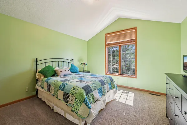 $850,000 | 3489 Wolfberry Court, Eagan, MN 55123
