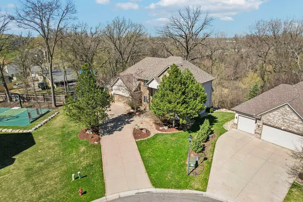 $850,000 | 3489 Wolfberry Court, Eagan, MN 55123