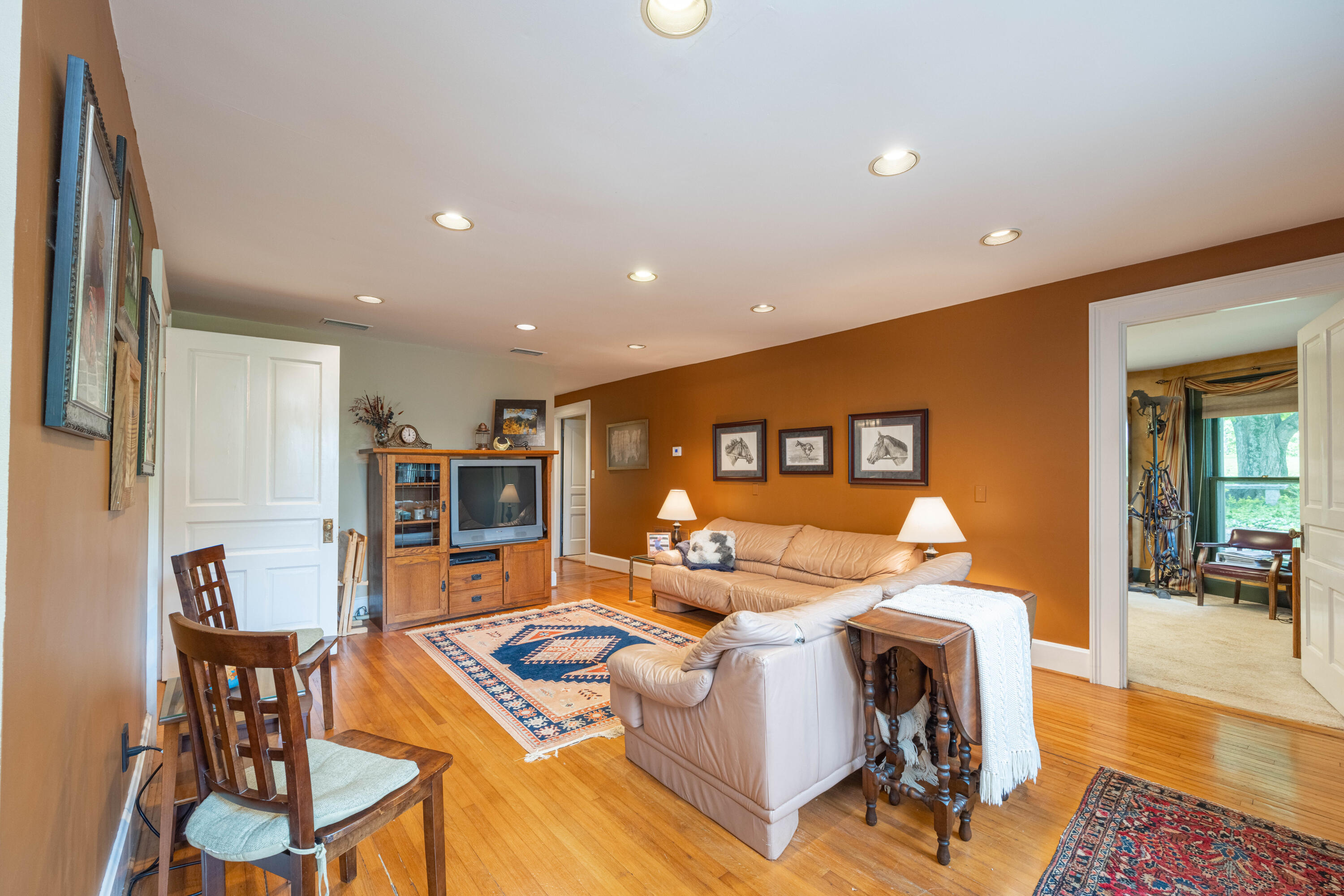 2327 North Middletown Road Paris, KY 40361 - Photo 25 of 74 5B5A5734-HDR