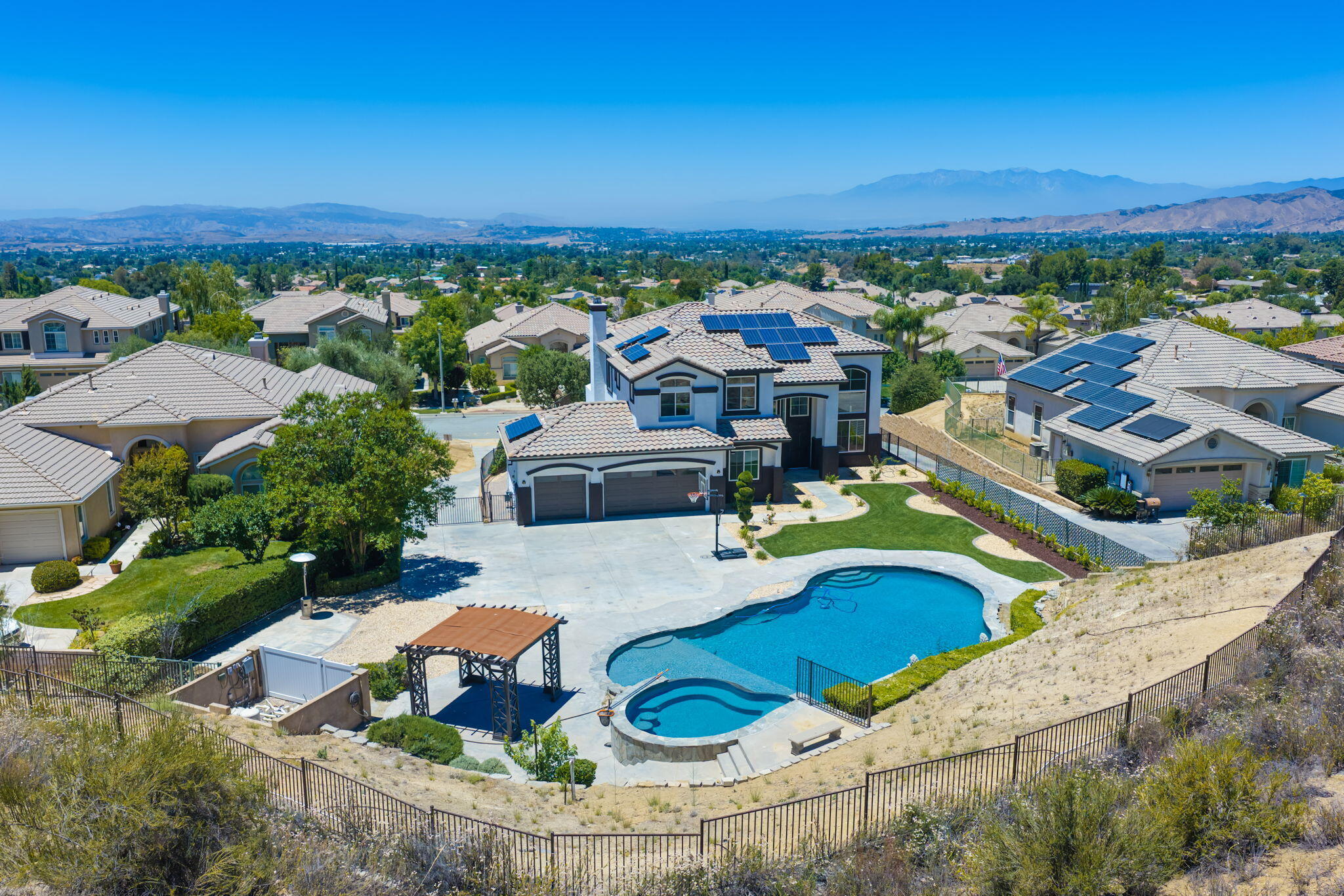 13435 Canyon Crest Road Yucaipa, CA 92399 - Photo 14 of 70 13-web-or-mls-GS_CanyonCrest_Miller_0726