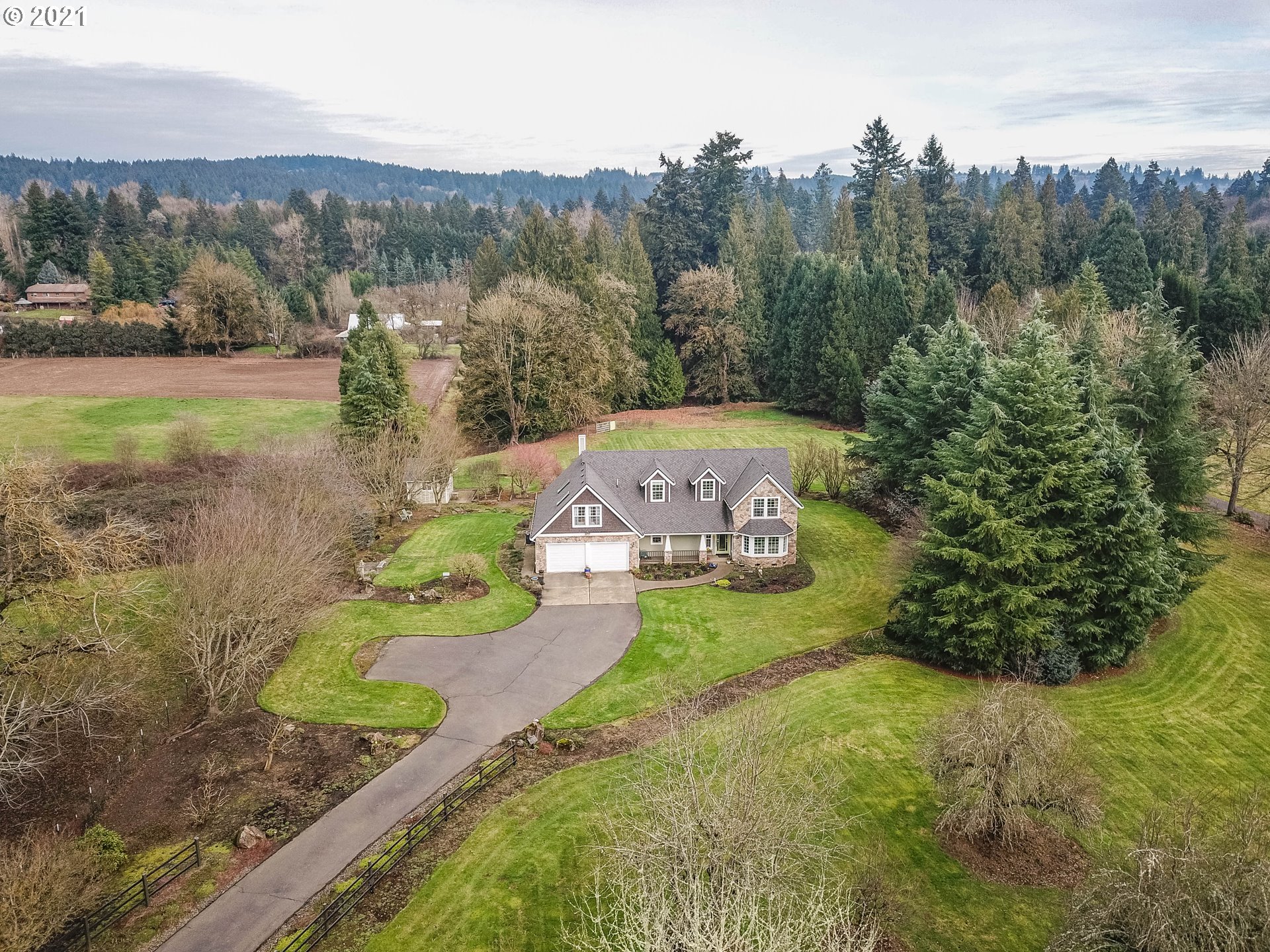 1381 Southwest Borland Road West Linn, OR 97068 - Photo 2 of 29 Gallery Image 2