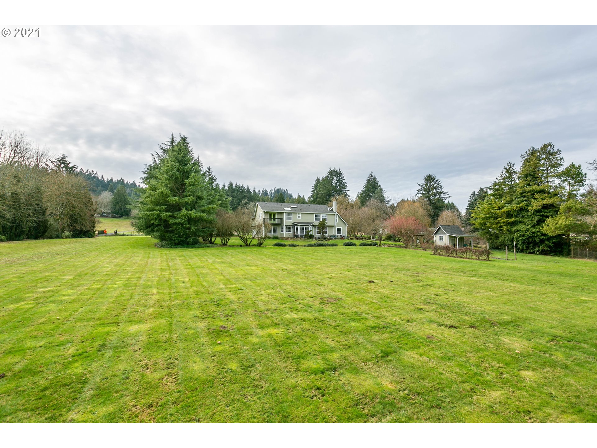 1381 Southwest Borland Road West Linn, OR 97068 - Photo 23 of 29 Gallery Image 23