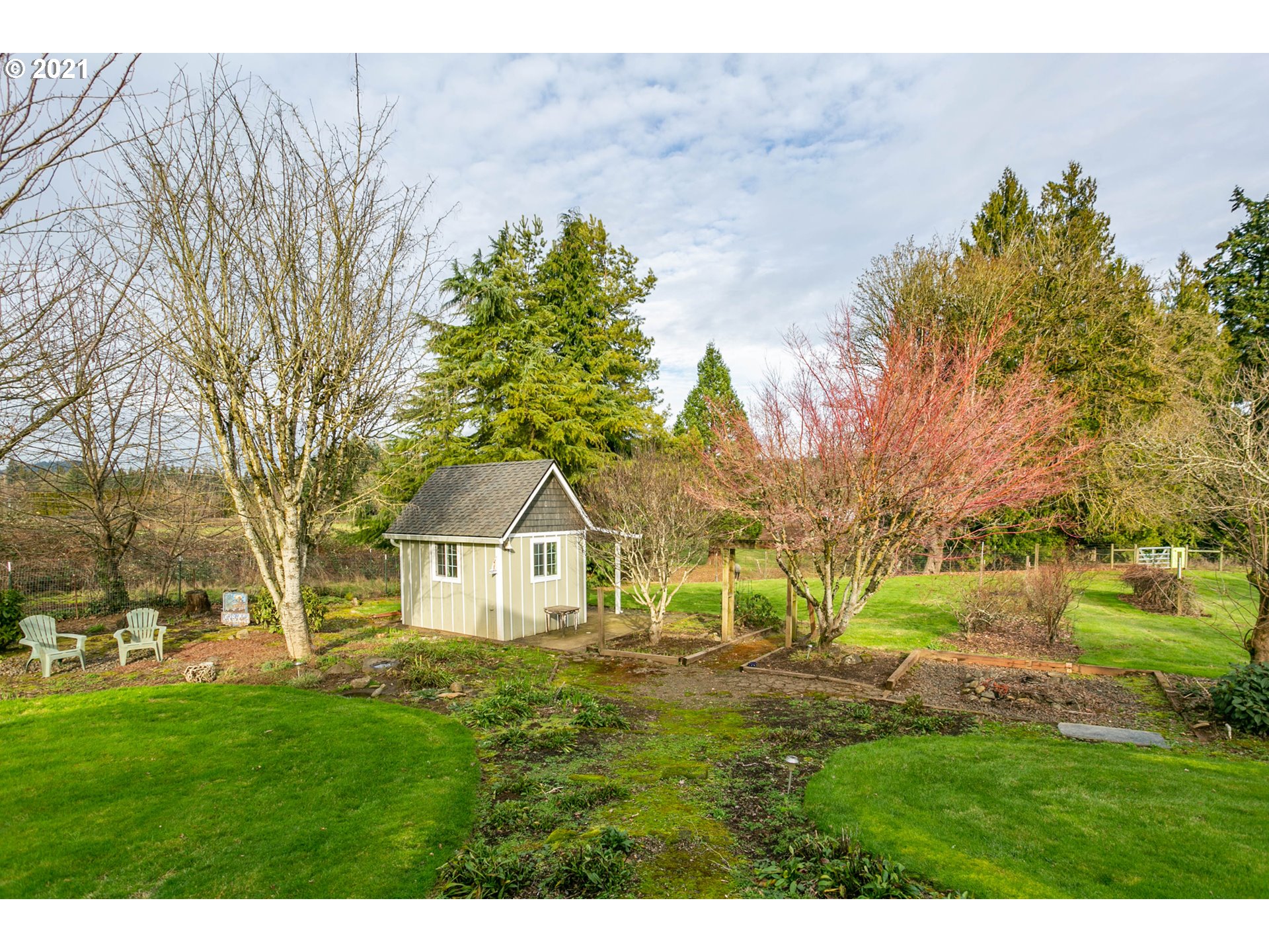1381 Southwest Borland Road West Linn, OR 97068 - Photo 25 of 29 Gallery Image 25