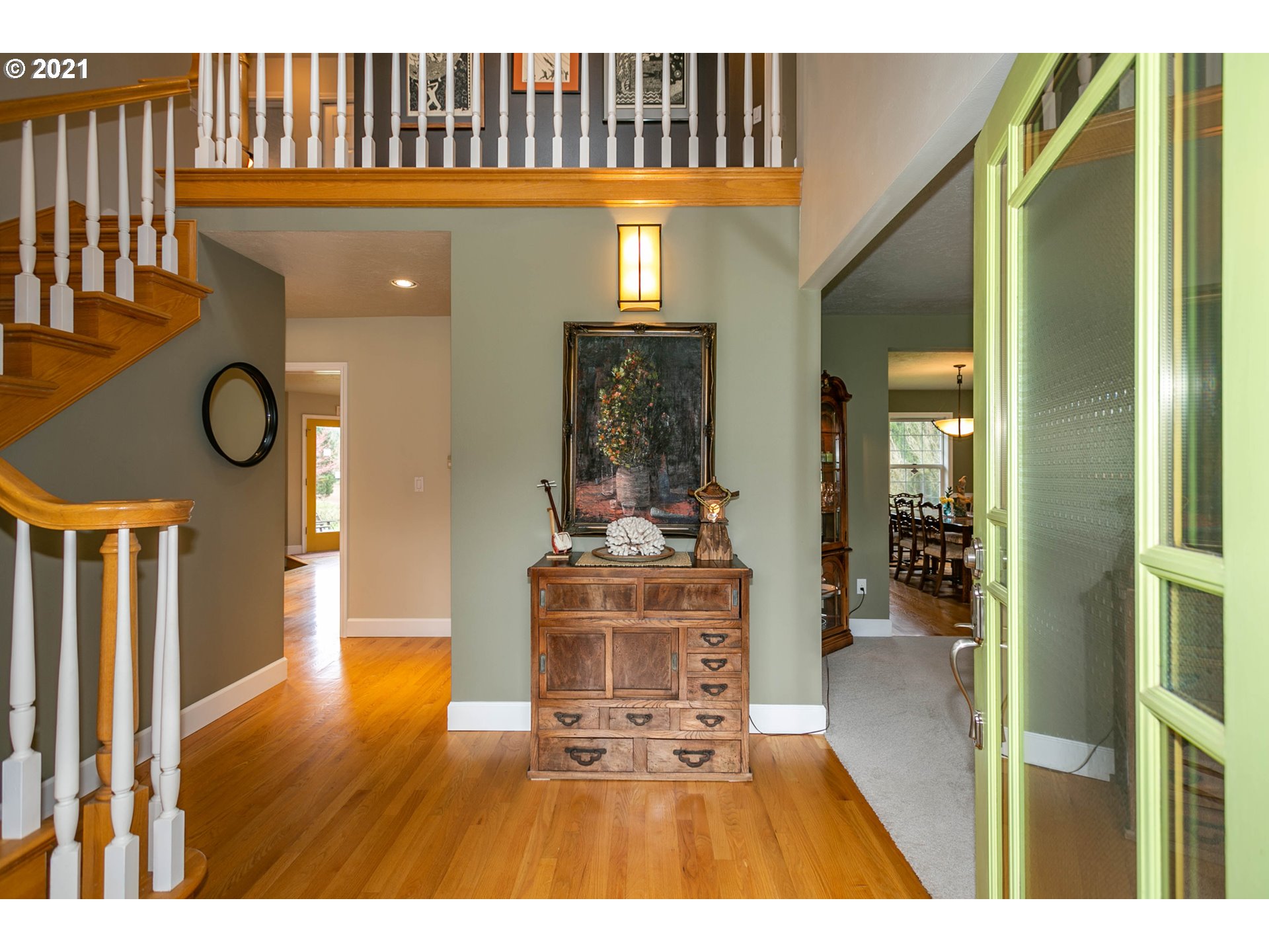 1381 Southwest Borland Road West Linn, OR 97068 - Photo 5 of 29 Gallery Image 5