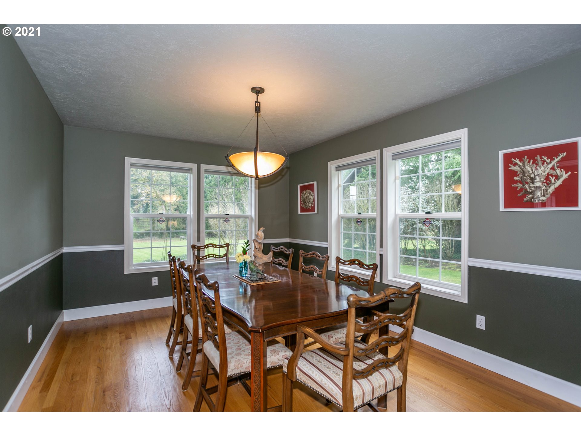1381 Southwest Borland Road West Linn, OR 97068 - Photo 7 of 29 Gallery Image 7