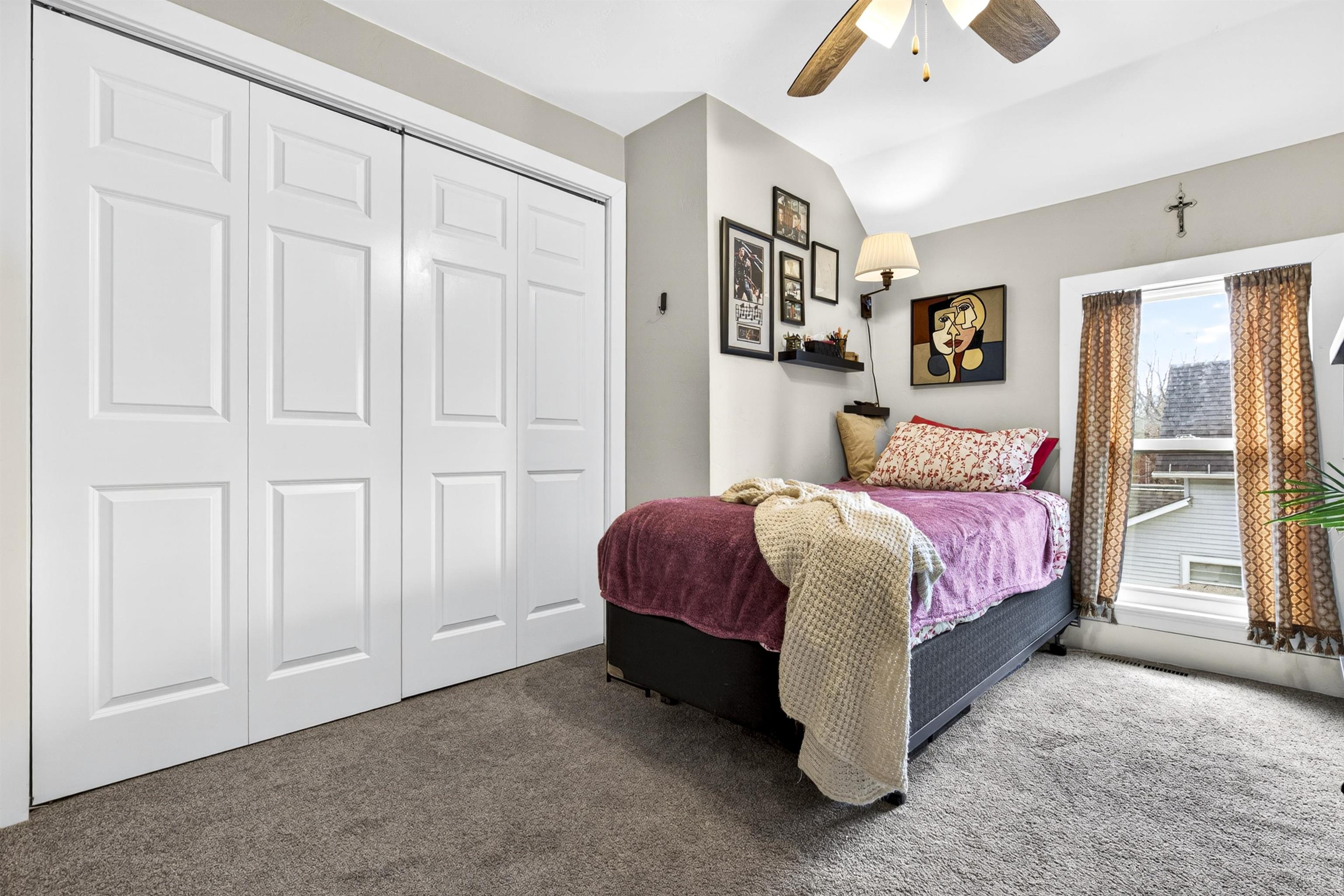 718 North Harriman Street Appleton, WI 54911 - Photo 29 of 48