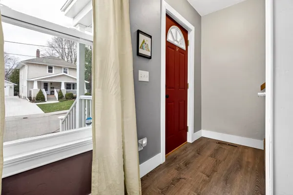 $299,900 | 718 North Harriman Street, Appleton, WI 54911