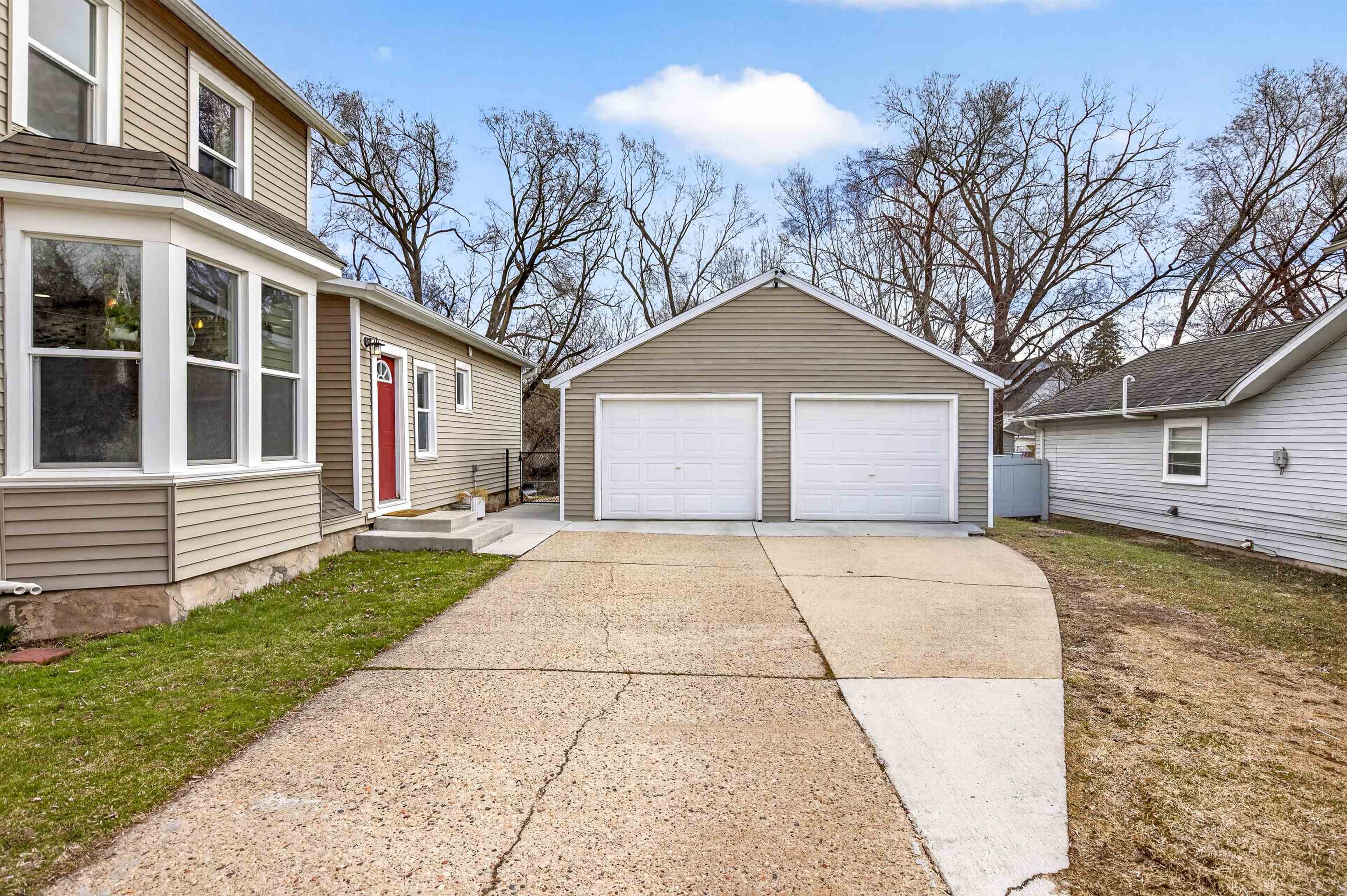 718 North Harriman Street Appleton, WI 54911 - Photo 38 of 48