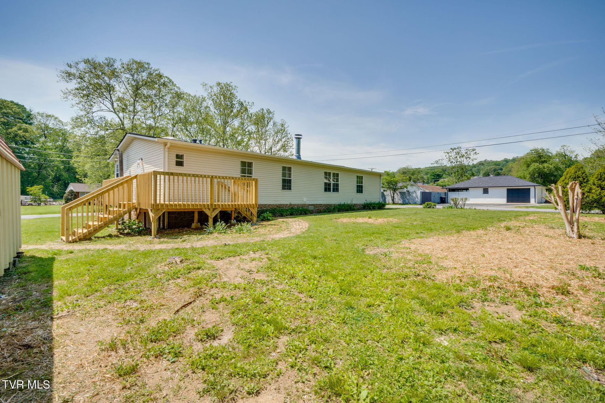 200 Packing House Road Kingsport, TN 37660 - Photo 5 of 29 022
