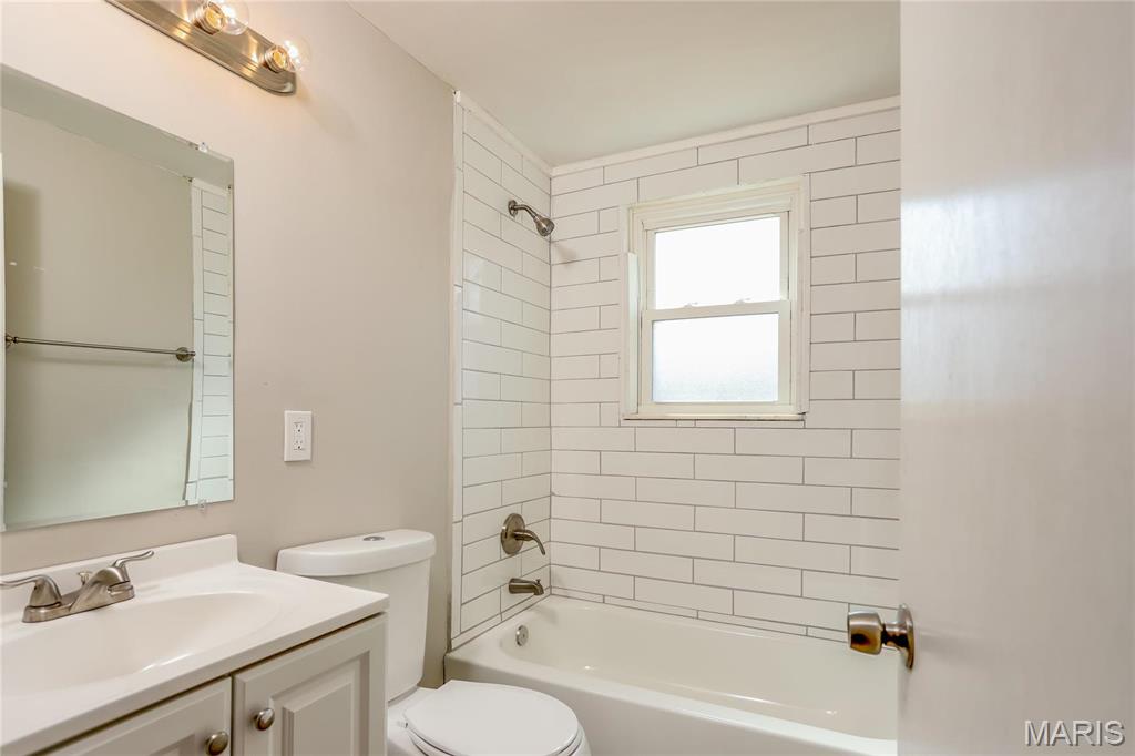 800 Tyson Drive Florissant, MO 63031 - Photo 11 of 18