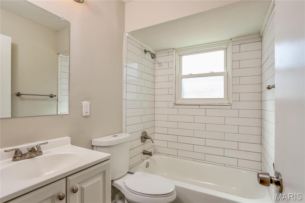 800 Tyson Drive Florissant, MO 63031 - Photo 12 of 18