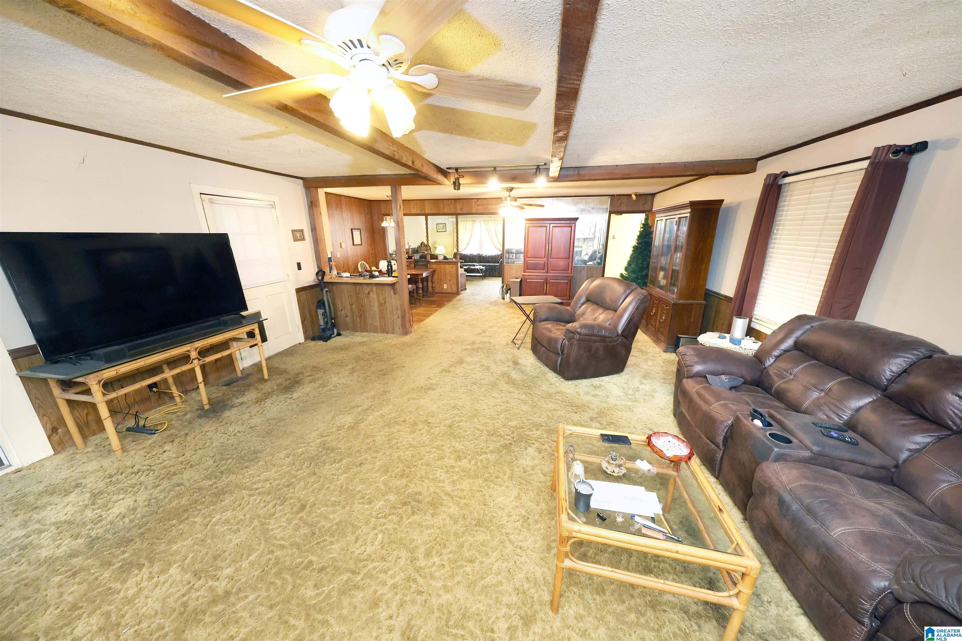1404 Greenmeadow Road Anniston, AL 36207 - Photo 8 of 35