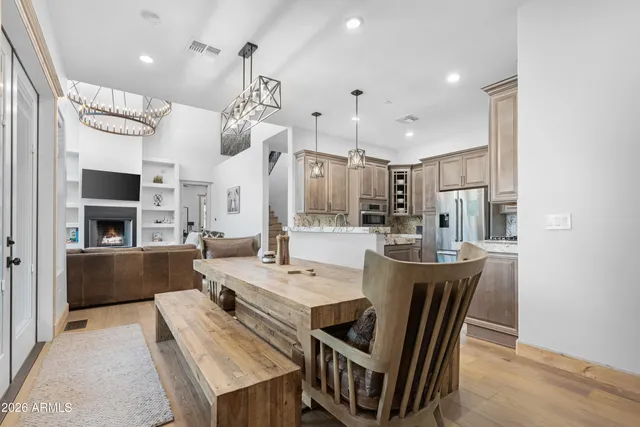 $1,800,000 | 2238 Country Club Drive, Overgaard, AZ 85933