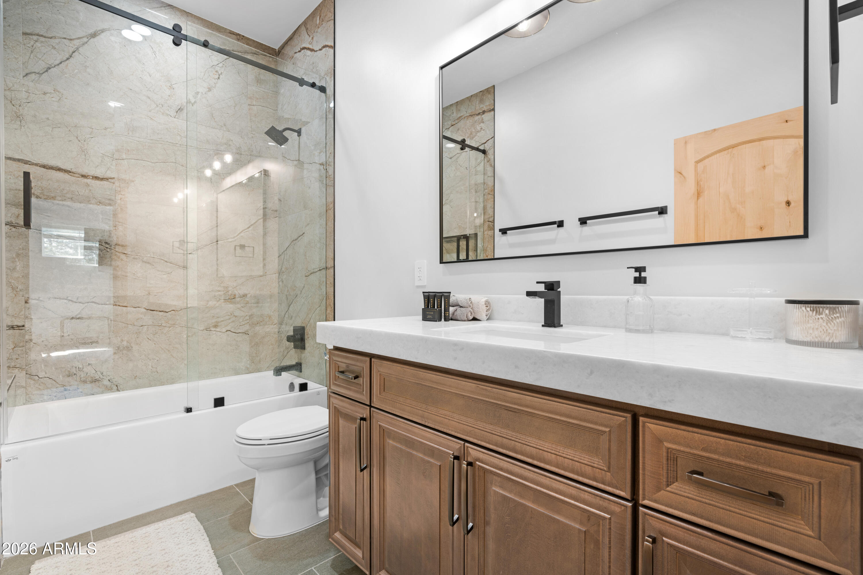 2238 Country Club Drive Overgaard, AZ 85933 - Photo 52 of 74 Upstairs Guest Bath