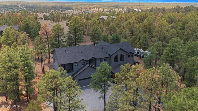 $1,800,000 | 2238 Country Club Drive, Overgaard, AZ 85933