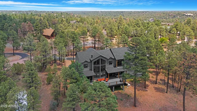 $1,800,000 | 2238 Country Club Drive, Overgaard, AZ 85933