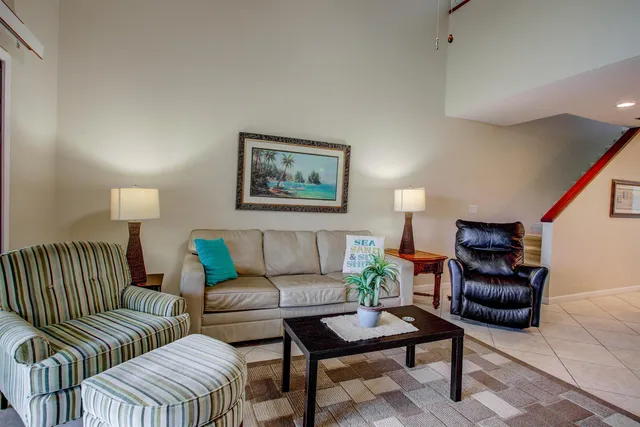 $499,999 | 27 Village Del Lago Circle, St. Augustine, FL 32080