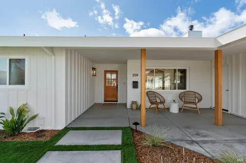 $4,200,000 | 209 Jamaica Street, Tiburon, CA 94920