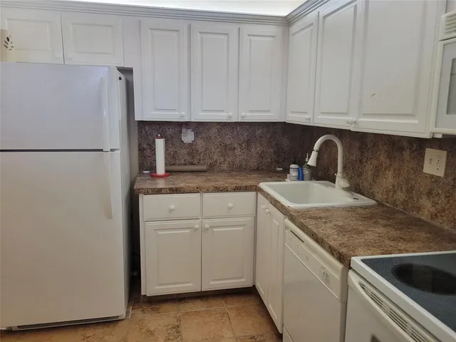 $119,000 | 3671 Environ Boulevard, Unit 468, Lauderhill, FL 33319