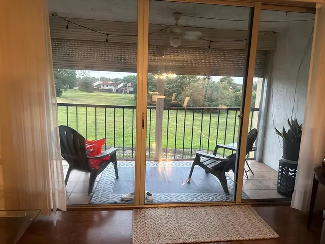 $119,000 | 3671 Environ Boulevard, Unit 468, Lauderhill, FL 33319