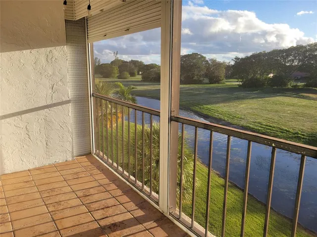 $119,000 | 3671 Environ Boulevard, Unit 468, Lauderhill, FL 33319