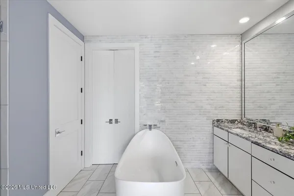$879,000 | 145 Republic Street, Unit 431, Madison, MS 39110