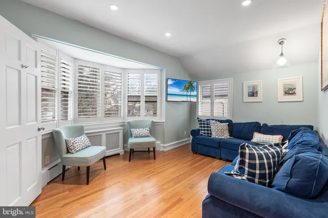 $1,150,000 | 409 Mcclenaghan Mill Road, Narberth, PA 19072