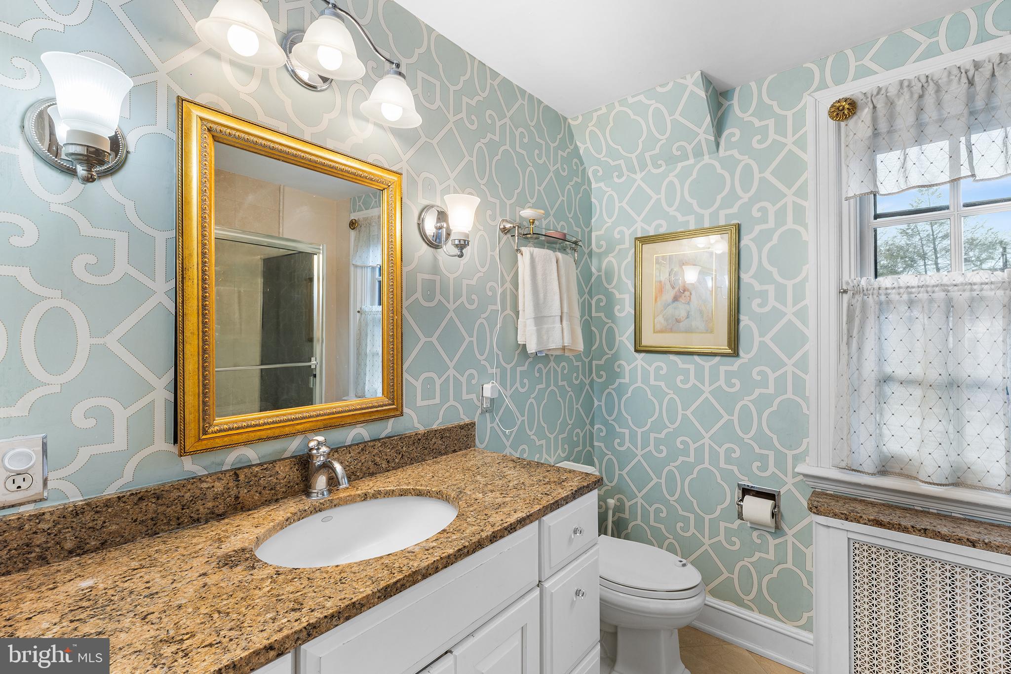 409 Mcclenaghan Mill Road Narberth, PA 19072 - Photo 22 of 72 Hall bath