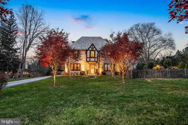 $1,150,000 | 409 Mcclenaghan Mill Road, Narberth, PA 19072