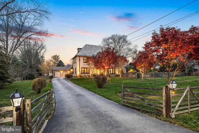 $1,150,000 | 409 Mcclenaghan Mill Road, Narberth, PA 19072