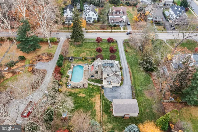 $1,150,000 | 409 Mcclenaghan Mill Road, Narberth, PA 19072