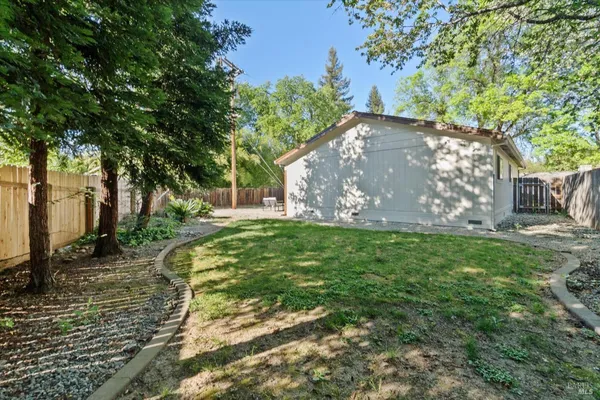 $380,000 | 1723 Del Mar Avenue, Redding, CA 96003