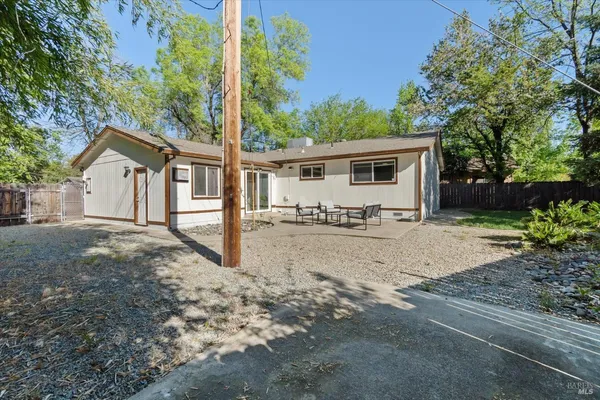 $380,000 | 1723 Del Mar Avenue, Redding, CA 96003