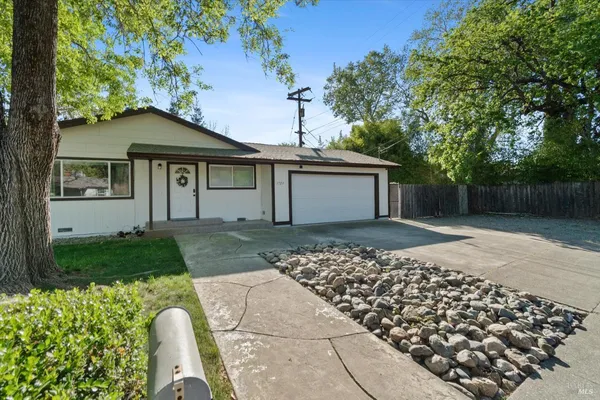 $370,000 | 1723 Del Mar Avenue, Redding, CA 96003