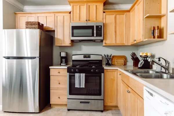 $380,000 | 1723 Del Mar Avenue, Redding, CA 96003
