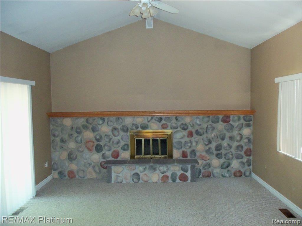 2791 South Hacker Road Brighton, MI 48114 - Photo 3 of 11 Family Room