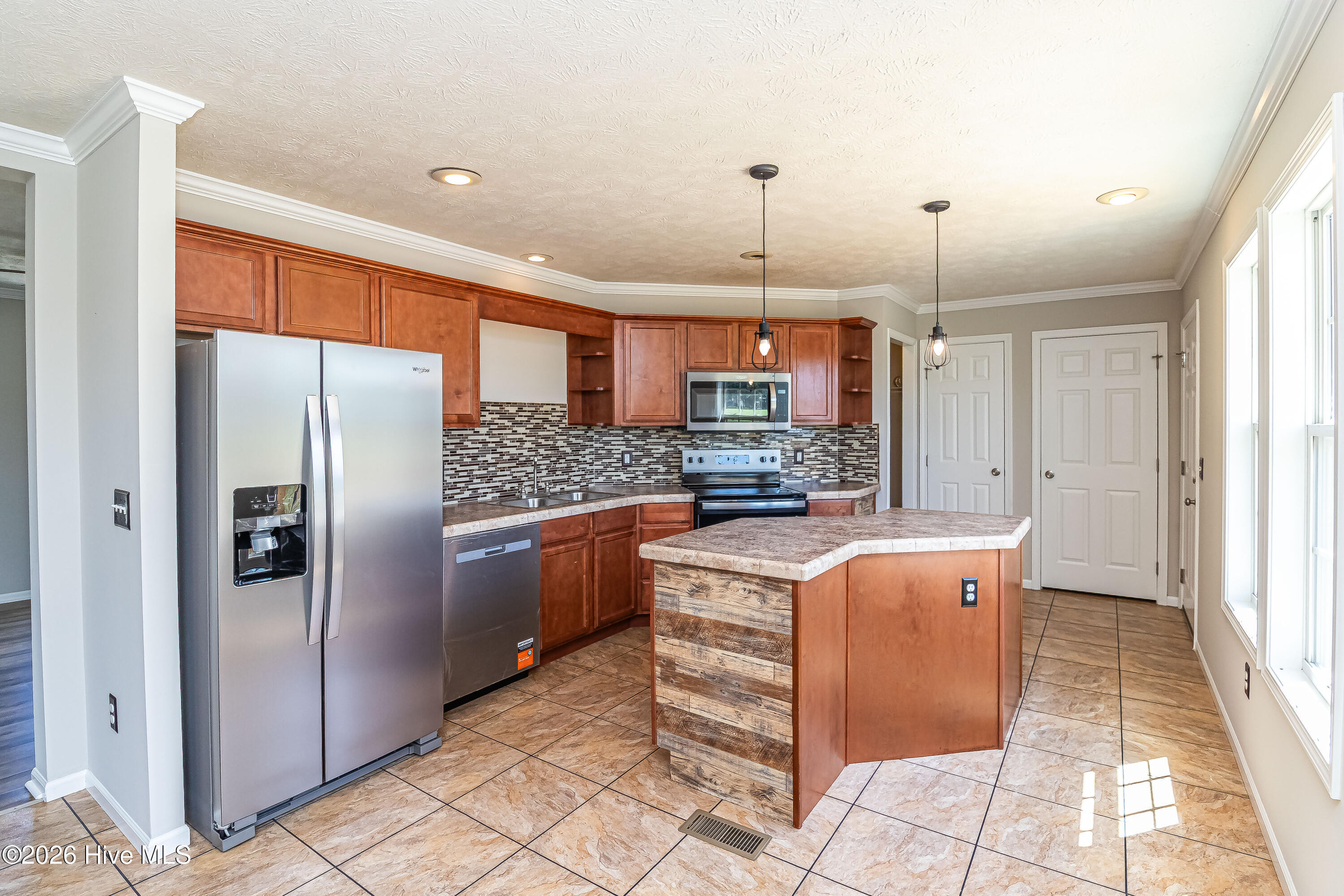 282 Duplin County Road Pink Hill, NC 28572 - Photo 7 of 20 Gallery Image 7