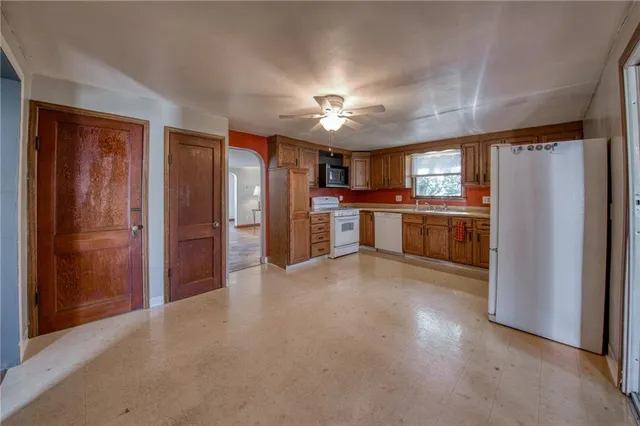 $99,000 | 505 Locust Street, Leechburg, PA 15656