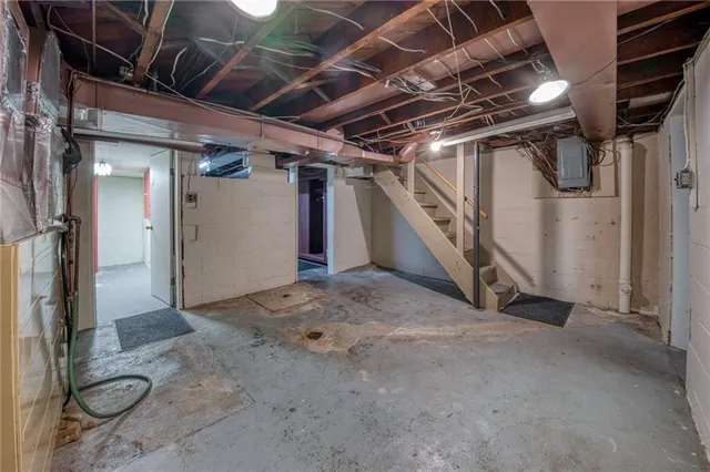 $99,000 | 505 Locust Street, Leechburg, PA 15656