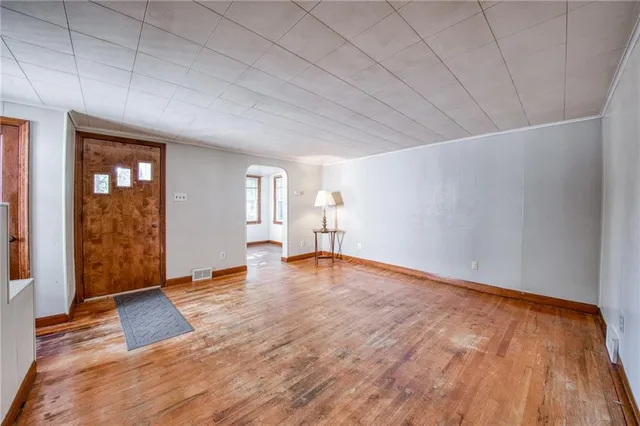 $99,000 | 505 Locust Street, Leechburg, PA 15656