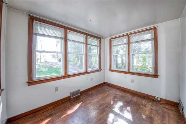 $99,000 | 505 Locust Street, Leechburg, PA 15656